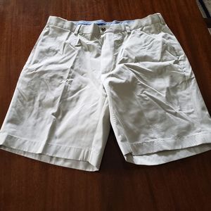 BROOKS BROTHERS BERMUDA SHORTS MENS SIZE 35 W.